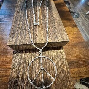 Handmade Artesian Hippie Silver Plated Peace Sign Necklace Chain, Gift Box